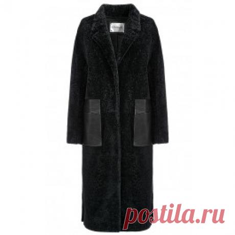 Пальто из овчины с кожаной отделкой Virtuale Fur Collection 182502000 в Москве, приобрести в интернет магазине дешево, цена с фото в Москве Пальто из овчины выполнено в классическом стиле, напоминающим модель честерфилд. Прямой лаконичный крой, английский воротник и накладные карманы из натуральной кожи позволяют создавать множество ультрамодных образов как в строгом офисном, так и в спортивном стилях