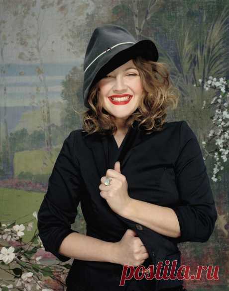 Дрю Бэрримор (Drew Barrymore) в фотосессии Крейга ДеКристо (Craig DeCristo) для журнала Movieline (апрель 2003)