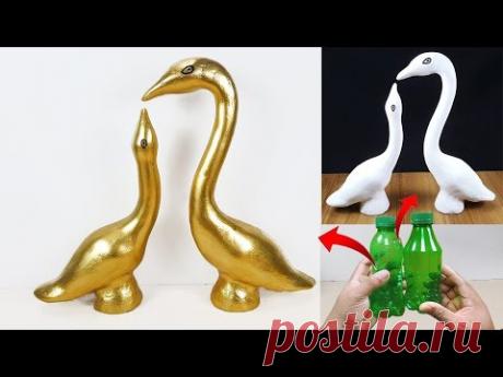 Из бутылок  формировать туловище для  павлина