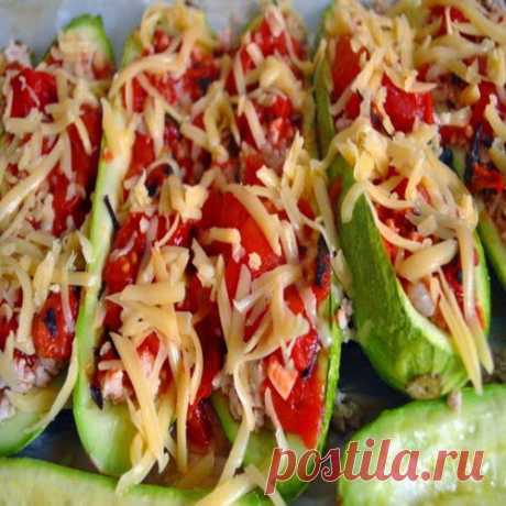 Овощное каноэ | Друг пенсионера
Морковь применяется при нарушениях минерального обмена (полиартрит, почечно-, желчнокаменная болезнь), как источник каротина при инфаркте миокарда.