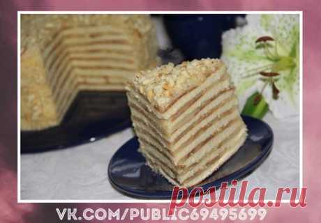 Вкусно, просто, потрясающе. Торт со сгущенкой на сковороде.
Все домашние будут в восторге!


Рецептом этого торта я пользуюсь уже много лет. Было время, когда у нас не было духовки и тогда спасали рецепты тортиков, приготовленных на сковороде. Вот один из удачных рецептов. Торт со сгущенкой, приготовленный на сковороде, получается большой и очень вкусный, главное - дать ему хорошо пропитаться. Крем можно использовать любой, я сделала заварной, но пробовала и с варёной сгущ...