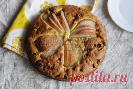 Бисквитный пирог с грушами и изюмом. Рецепт с пошаговыми фото