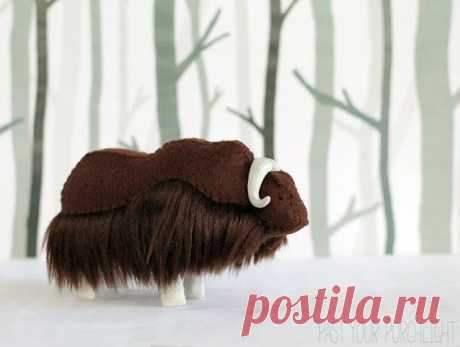 Bœuf musqué Soft Sculpture / bois Decor / par PastYourPorchlight