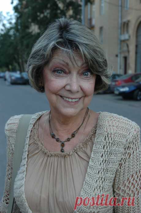 Людмила Долгорукова, 25 октября, 1939
• 15 августа 2012