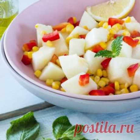 Салат с кукурузой, дыней и болгарским перцем, салат. Пошаговый рецепт с фото на Gastronom.ru