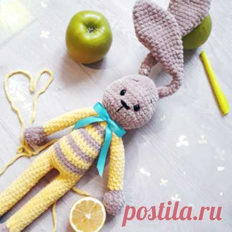 Зайка амигуруми. Схемы и описания для вязания игрушек крючком! Бесплатный мастер-класс от Татьяны Суворовой по вязанию плюшевого зайки крючком. Вязаный зайчик получается довольно большим, его рост около 42 см, а д…