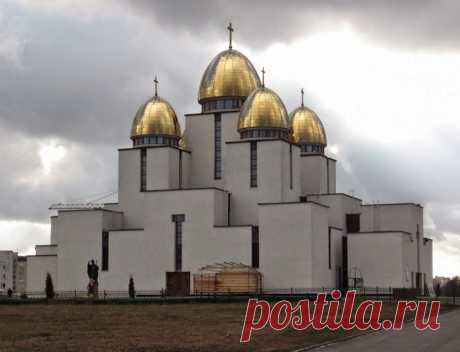 Церква Різдва Пресвятої Богородиці у Львові — греко-католицький храм﻿