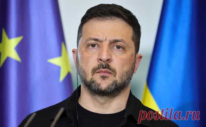 FT сообщила о готовности Зеленского к «удобоваримому компромиссу». Россия требует от Украины вывести войска из Донбасса. Зеленский на встрече с Трампом попытается обеспечить процесс мирного урегулирования без этого условия, ради чего он готов на приемлемый для Киева компромисс, пишет FT