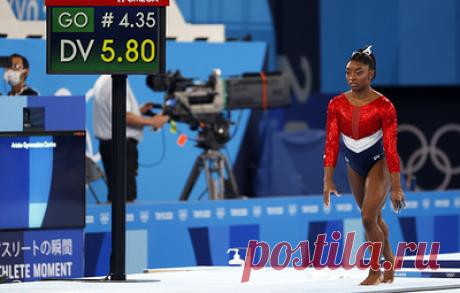 Симона Байлз не выступит в опорном прыжке и упражнениях на брусьях на Олимпиаде. Ранее спортсменка отказалась от выступления в личном многоборье