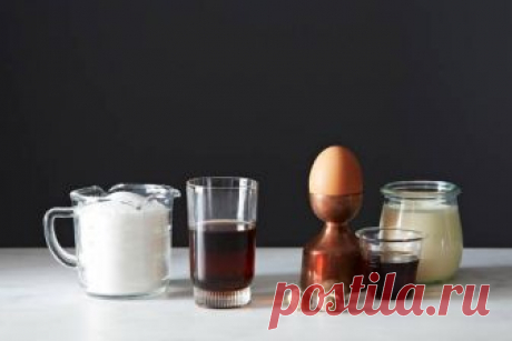 РЕЦЕПТ ИЗ ДЕТСТВА. ГОГОЛЬ — МОГОЛЬ  
Гоголь-моголь – это и десерт, и алкогольный напиток, и средство от ангины и простуды.