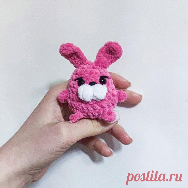 Зайка Конфетка крючком. Амигуруми схемы и описания. Автор: @vsevyazanoe | IRINELY.ART