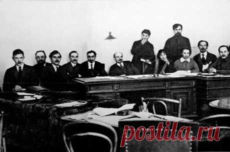 Наркомы Октября. Что стало с членами первого правительства большевиков? | История | Общество | Аргументы и Факты