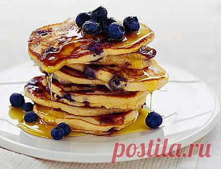 БЫСТРЫЕ БЛИНЫ И ОЛАДЬИ на КЕФИРЕ.