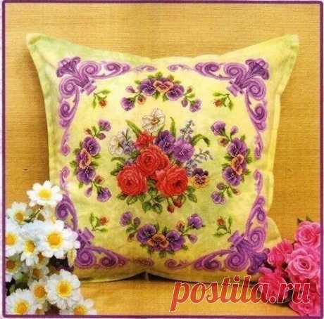 ​Цветочная вышивка для подушки