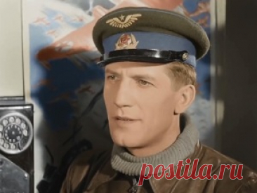 НИКОЛАЙ с детства растет крепким и здоровым, болеет редко. Не пристает с капризами к родителям, наверное, поэтому они не всегда уделяют Николаю достаточно времени. Учится хорошо по всем предметам. Среди сверстников его отличает сила, активность и сме...