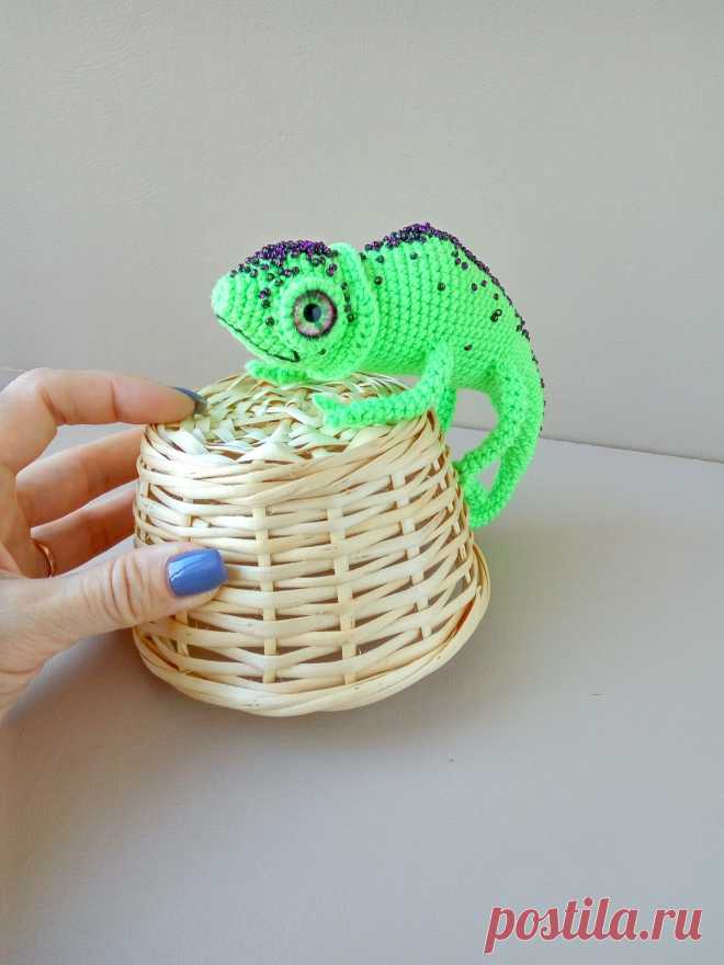 PDF Хамелеон. FREE amigurumi crochet pattern. Бесплатный мастер-класс, схема для вязания амигуруми крючком. Игрушки своими руками! Ящерица, chameleon, camaleón, camaleão, caméléon, chamäleon, kameleon, lizard, lagarto, lézard, eidechse, トカゲ . #амигуруми #amigurumi #amigurumidoll #amigurumipattern #freepattern #freecrochetpatterns #crochetpattern #crochetdoll #crochettutorial #patternsforcrochet #вязание #вязаниекрючком #handmadedoll #рукоделие #ручнаяработа #pattern #tutorial #häkeln #amigurumis
