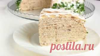 Закусочный блинный торт с грибами и куриным филе. Гости с удовольствием съедят кусочек