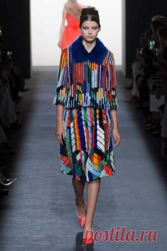 Fendi, Осень-зима 2018/2019 / Couture / НЕДЕЛЯ МОДЫ: Париж
Часть II