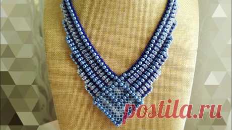 Колье из бисера и бусин. Beaded necklace Друзья мои! Всех приветствую! У меня вот такая работа получилась, делюсь моментами работы.Спасибо за просмотры и поддержку канала!Бисер покупаю здесь: https:...