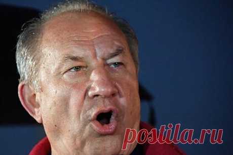 В Госдуме объяснили лишение Рашкина депутатской неприкосновенности. Заместитель председателя Комитета Государственной Думы по безопасности и противодействию коррупции Анатолий Выборный объяснил, что решение нижней палаты парламента лишить депутата от КПРФ Валерия Рашкина неприкосновенности продиктовано запросом общества на открытость и справедливость.