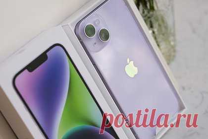Google высмеяла Apple из-за новых iPhone. В Google высмеяли Apple из-за выхода новых смартфонов. Журналисты медиа обратили внимание, что топ-менеджеры Google намекнули на то, что Apple копирует технологии IT-гиганта, во время презентации смартфонов Pixel 7. «Мы воспринимаем как комплимент, когда другие в отрасли следуют нашему примеру», — отметил Раковски.