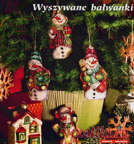 Ozdoby choinkowe: zestawy do haftu z bałwanem