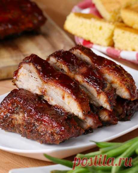 СМОТРИТЕ: Как приготовить свиную грудинку в духовке? Простой и вкусный рецепт.