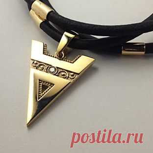 Кому поможет славянский оберег — символ Велеса?