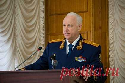 В СКР завершили расследование дела о покушении на журналиста Владимира Соловьева. Российские следователи завершили расследование дела о покушении на журналиста Владимира Соловьева. По делу о покушении на российского журналиста проходят восемь обвиняемых. В настоящее время они знакомятся с материалами уголовного дела. Следователи установили, что обвиняемыми руководили в ГУР Украины.