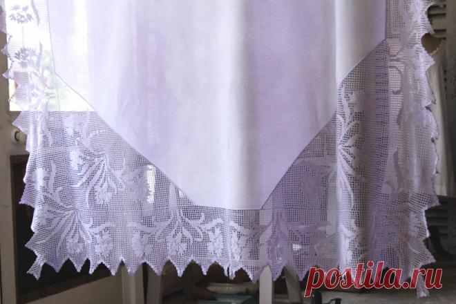 アンティークリネンテーブルクロス　クロッシェレース　カーネーション　イギリス　20200505　【Antiques Truffle 京都　鹿ケ谷】　20200501　【Antiques Truffle 京都　鹿ケ谷】