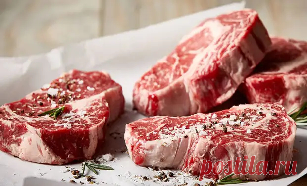Стейк вкуснее, если солить за 40 минут до жарки или сразу после: проверяем на вкус - медиаплатформа МирТесен