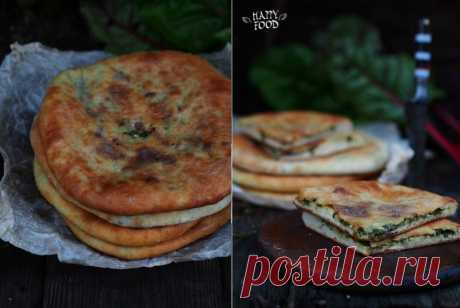 Осетинские пироги со свекольной ботвой и сулугуни - HAPPYFOOD