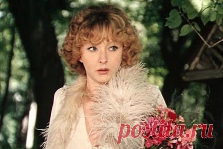 Анастасия Вертинская: «Я вставляла вату в нос и уродовала лицо» - МК