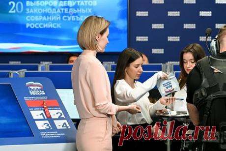 В Москве протестировали систему электронного голосования. В Москве завершилось тестирование электронного голосования перед сентябрьскими выборами, в нем приняли участие почти 430 тысяч человек. Москвичи выбрали мероприятие ко Дню города и узнали о нововведениях в процессе голосования, а организаторы выборов смогли убедиться в корректной работе всех систем.