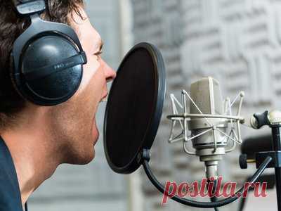 Хочу озвучивать аудиокниги. Где найти такую работу?