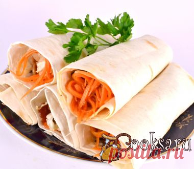 Лаваш с курицей, грибами и корейской морковью фото рецепт приготовления