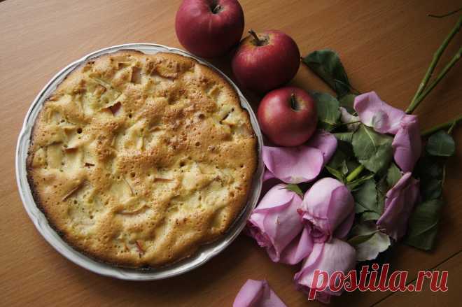 Яблочный пирог - рецепт с фото - как приготовить - ингредиенты, состав, время приготовления - Дети Mail.Ru