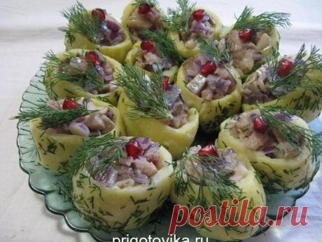 Эту закуску ты полюбишь даже больше, чем сельдь под шубой Блюда из селедки давно стали традиционными на нашем праздничном столе. Взять хотя бы сельдь под шубой. Кажется, без этого салата праздник и не состоится