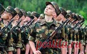 Выплаты военным в 2021 и 2022 году: денежное довольствие военнослужащих в 2021, по званиям и должностям, последние повышения с 1 октября 2021 года С 1 октября 2021 года состоялось повышение денежного довольствия военнослужащих (контрактников и призывников), сотрудников войск нацгвардии,...