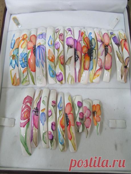 Художественная ручная роспись (полный курс)
Курс обучения: 5 дней
Стоимость обучения: 25.000 тг.
По окончании выдается: сертификат
Дополнительно: Обучение проводится на материалах компании VIRGIN, занятия проводятся индивидуально.
Преподаватель: Федорова Ирина