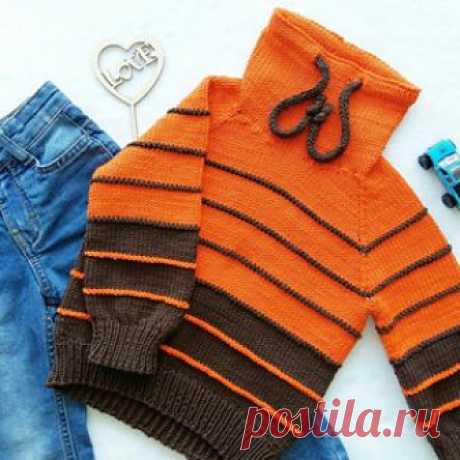 sweatshirt pattern by Tamara Voevodina 
2-2.5 years
