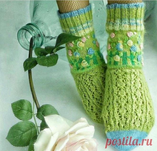 Сочетание вязания и вышивки