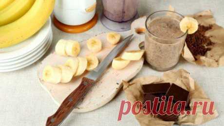 Шоколадно-банановый смузи.