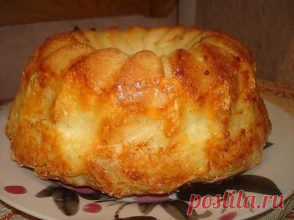 Бесподобный хлеб с сыром и чесноком