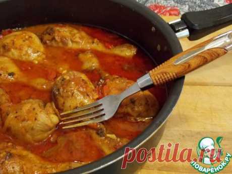 Тушеные куриные ножки с перцем.