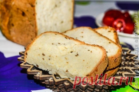 Медовый хлеб с семечками в хлебопечке