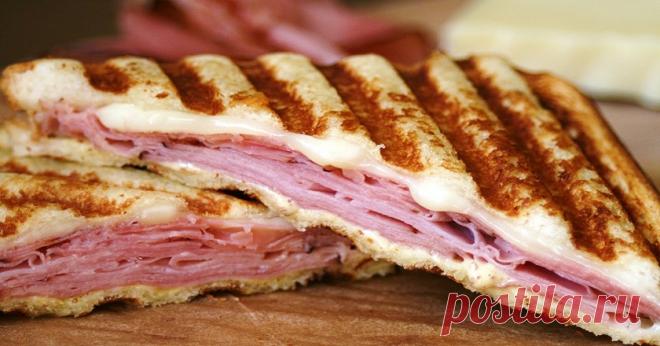 Горячие бутерброды на сковороде