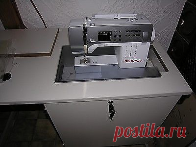 Купить Nähmaschine von Bernina B330 mit Nähalphabet inkl. Nähmöbel mit Airlift на eBay.de из Германии с доставкой в Россию, Украину, Казахстан