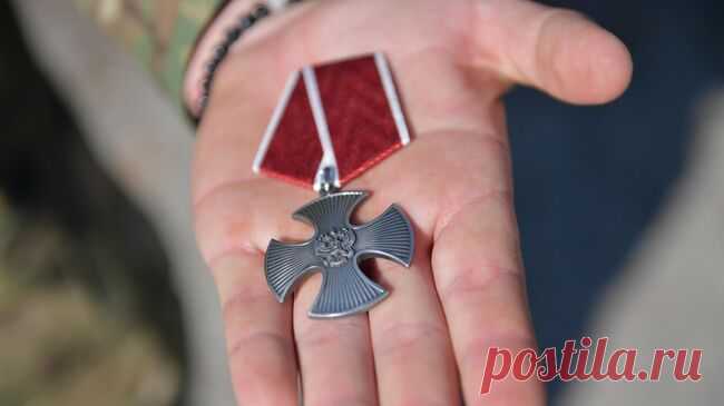 Сестра погибшего при теракте в "Крокусе" узнала о его награде от друзей