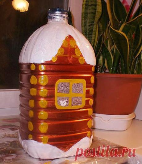 Новогодние поделки из пластиковых бутылок. Оригинальные идеи для творчества.  
